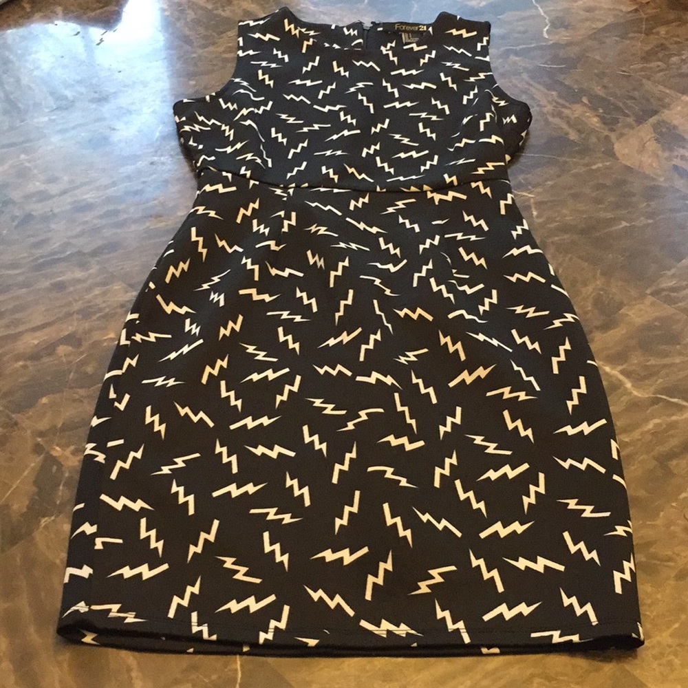 Lightning bolt dress | Forever 21